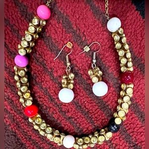 Beautiful multicolor necklace with earrings